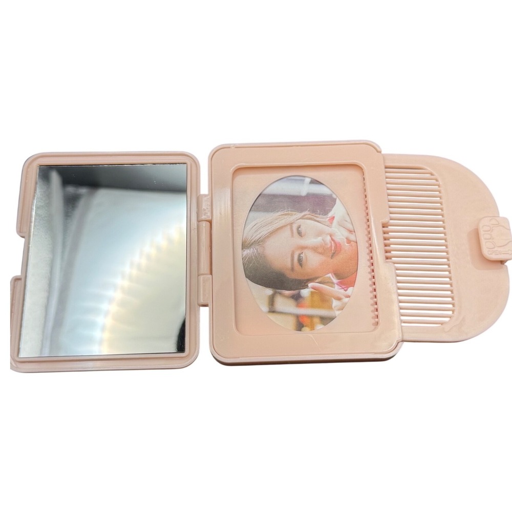 Pink Calico Cat Portable Folding Pocket Mirror with Slide Out Hair Comb - Picture 3 of 3